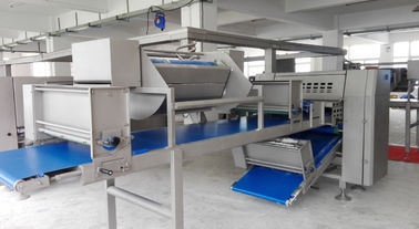 Máquina de estratificação da massa do padrão europeu, pastelaria que faz o equipamento fornecedor