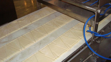 O croissant personalizado que faz a máquina, curvatura encheu a máquina do pão do croissant fornecedor