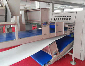 Fácil opere a linha de produção congelada da filhós com sistema avançado do PLC de Siemens fornecedor